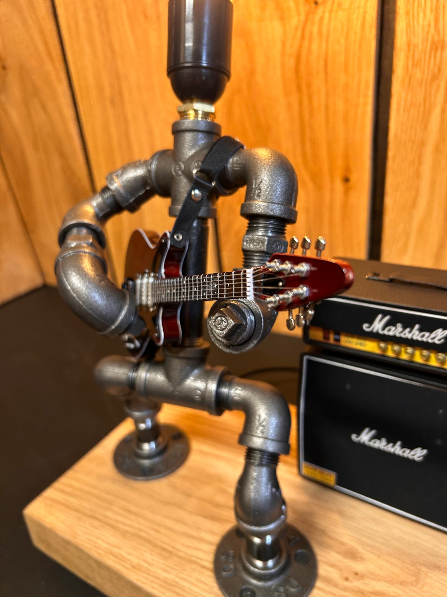Heavy metal - Industrial Steam Punk Guitar Lamp