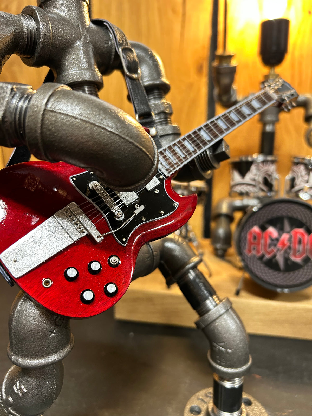 AC/DC-Inspired Steampunk Pipe Lamp – Industrial Rock Lighting